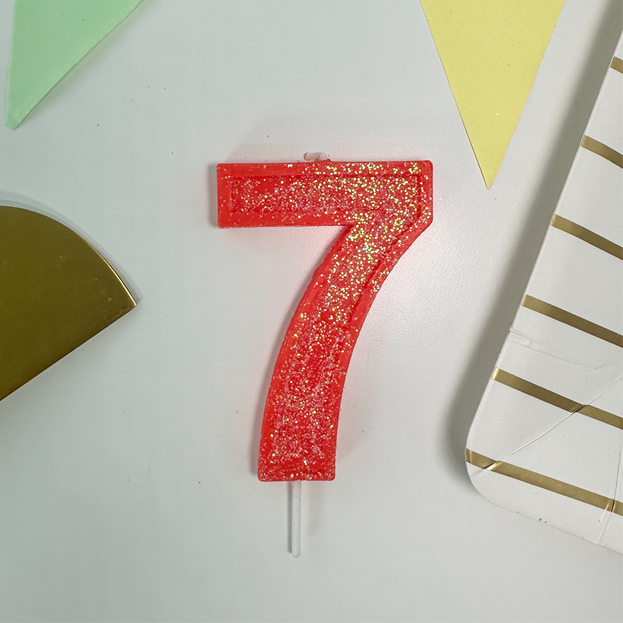 Velas números de colores